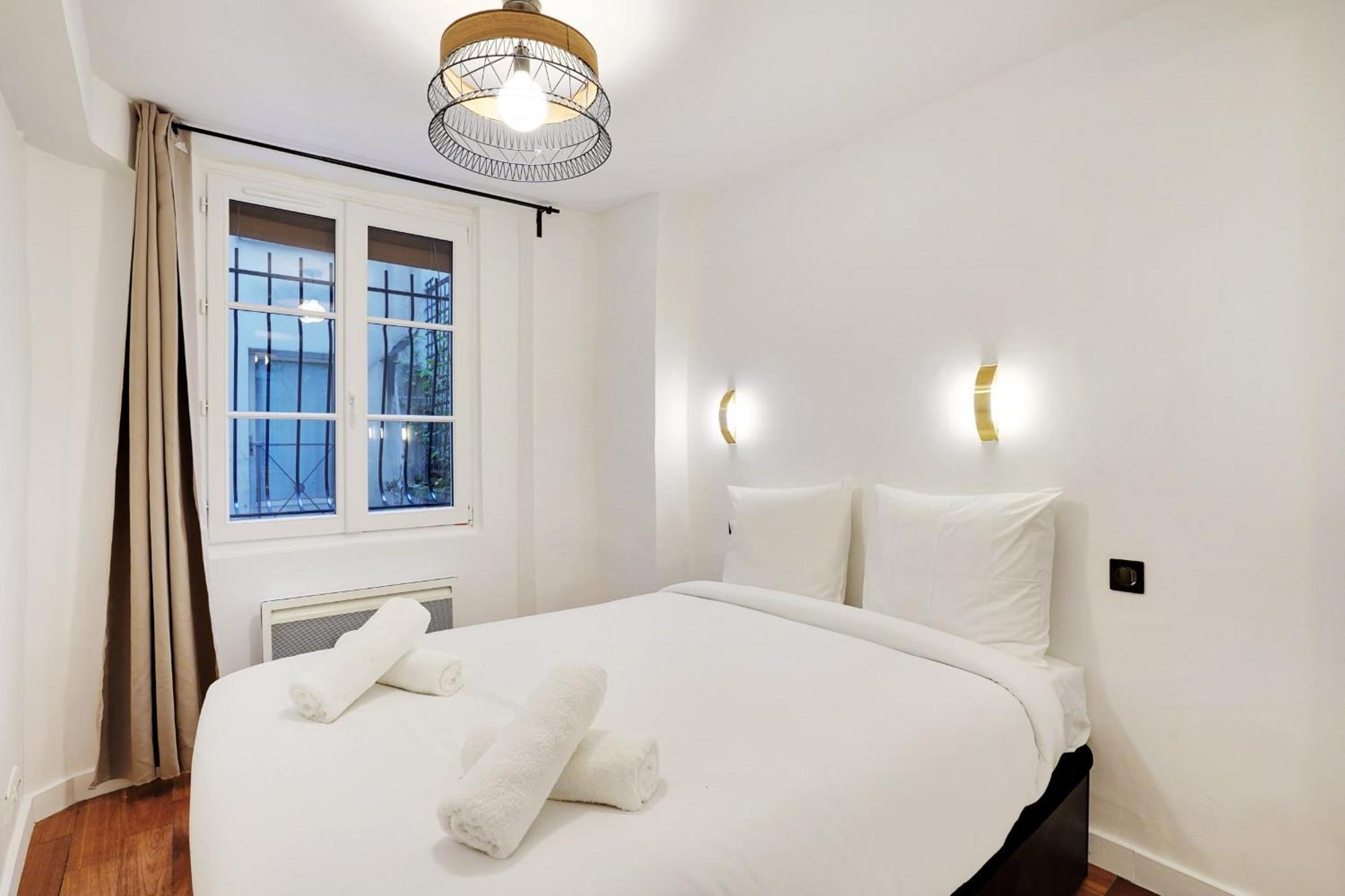 Marais - Vosges Luxury Flat Appartement Parijs Buitenkant foto